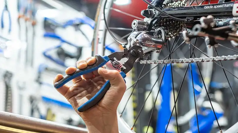 Technology or Software What Gives Your Bike Repair Shop the Competitive Advantage?